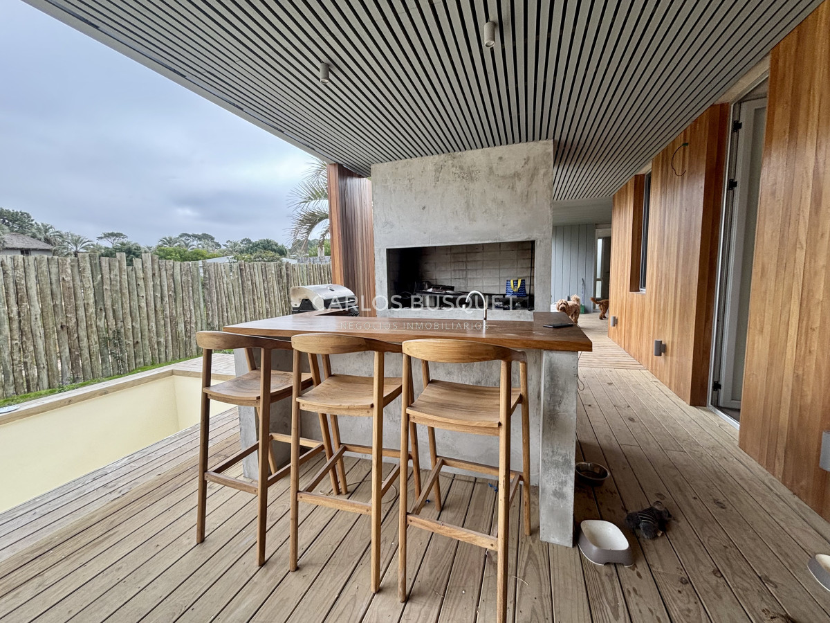 Casa ID.1188 - Casa en venta de 5 dormitorios en Pinar del Faro, Jose Ignacio