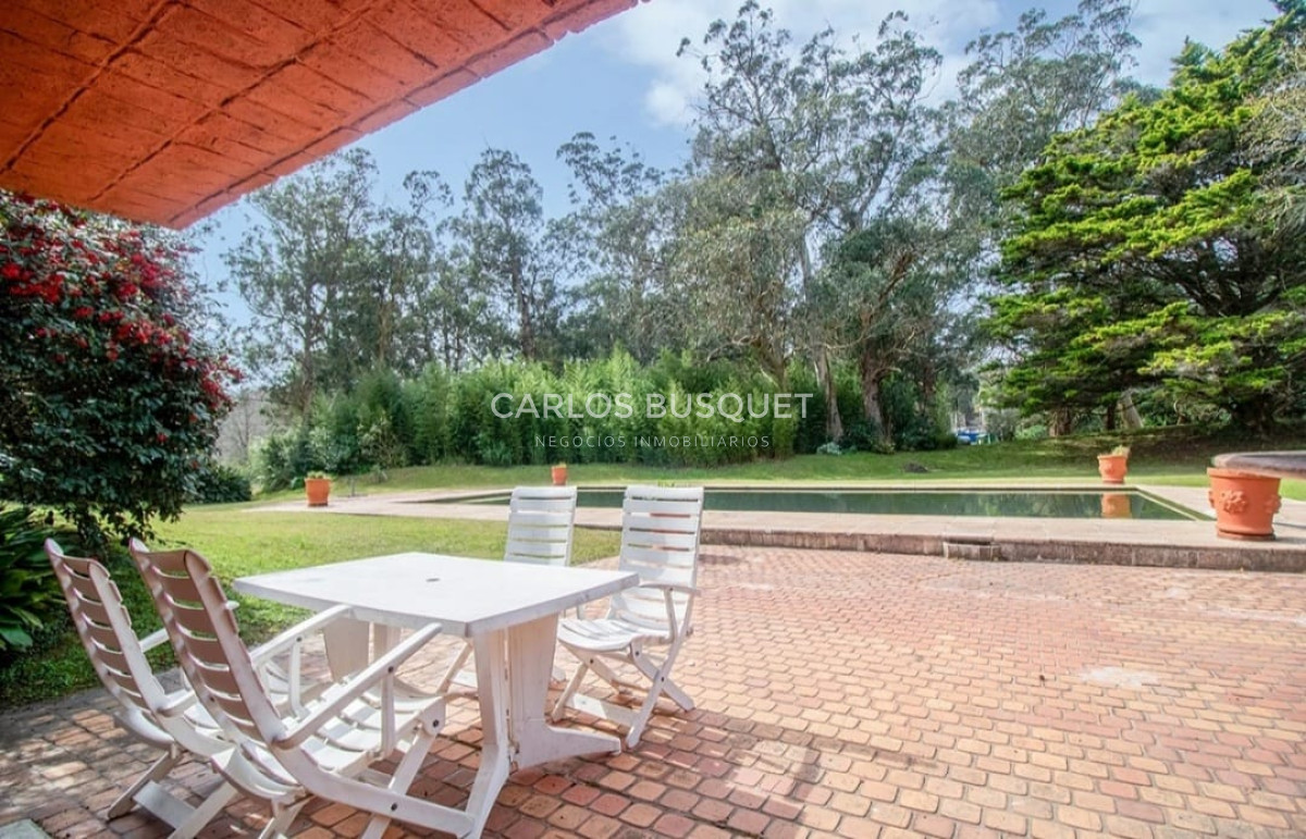 Casa ID.1297 - Espectacular mansion en barrio Berverly hills en venta Punta del este