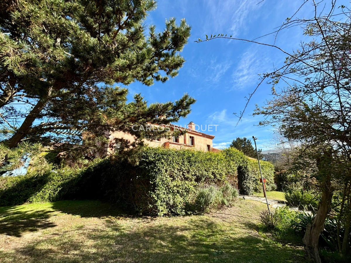 Casa ID.742 - Casa en alquiler temporal de 4 dormitorios en La Barra 