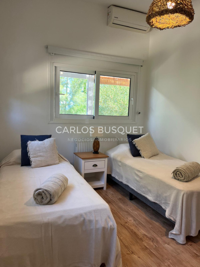 Casa ID.1392 - Casa en alquiler temporal de 4 dormitorios en La Barra