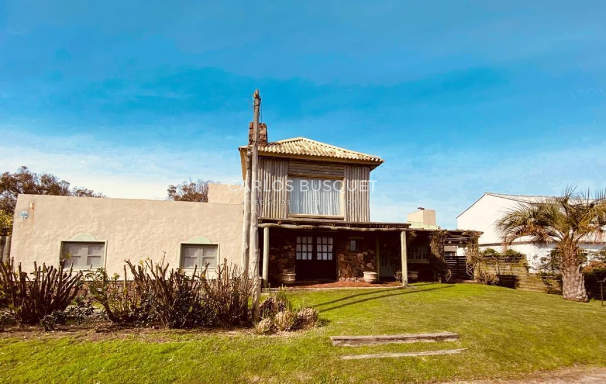 Casa ID.1368 - Casa en alquiler temporal de 4 dormitorios en Pueblo José Ignacio 
