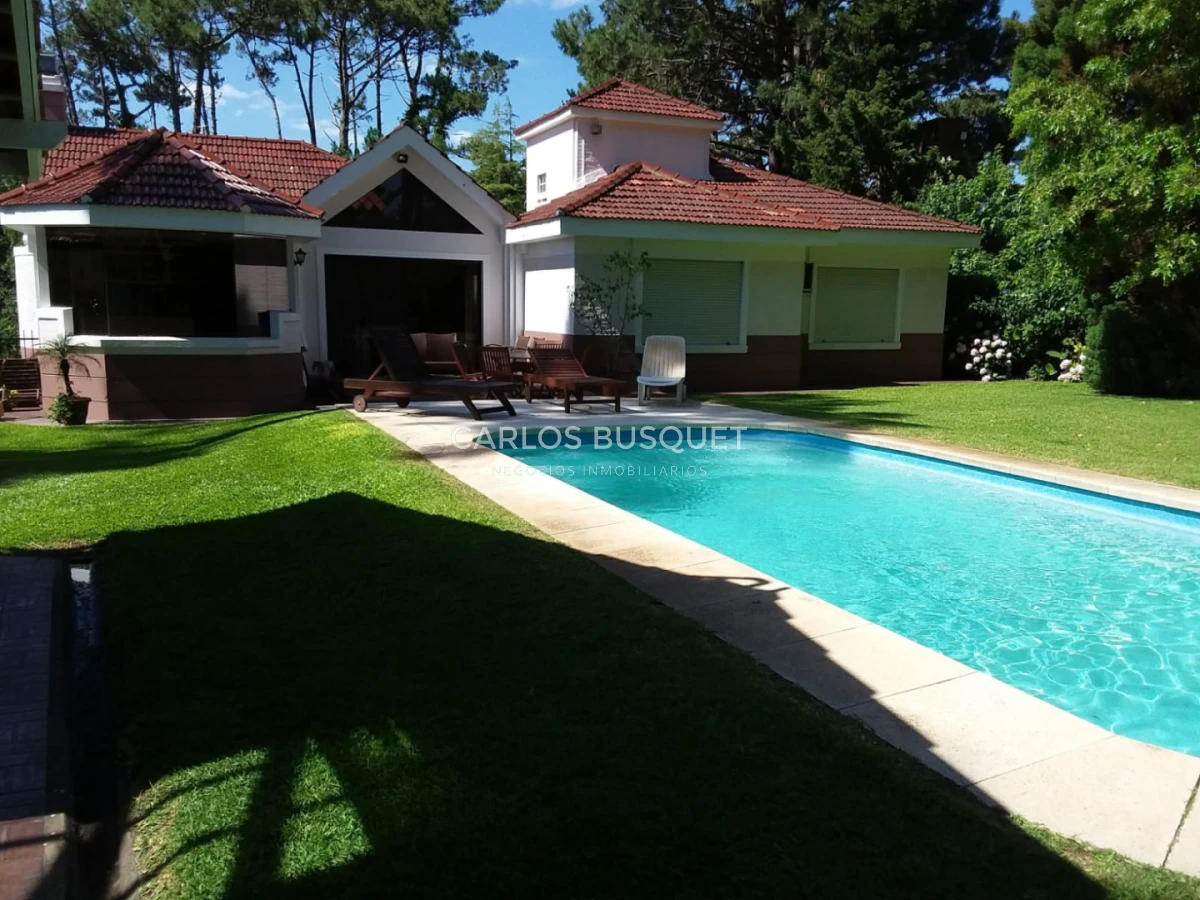 Casa ID.1660 - Alquiler anual de casa 3 dormitorios San Rafael Punta Del Este
