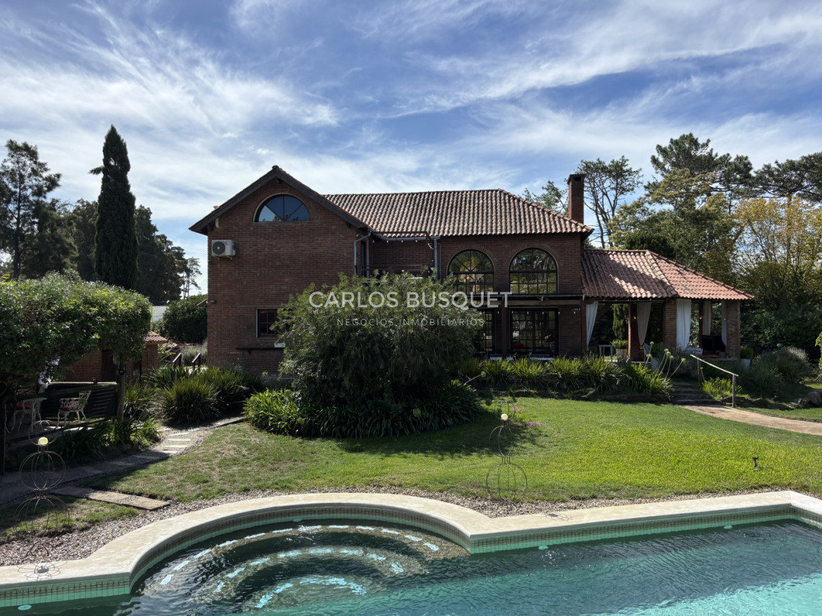 Casa ID.1597 - Venta casa de 2 dormitorios en Laguna del diario