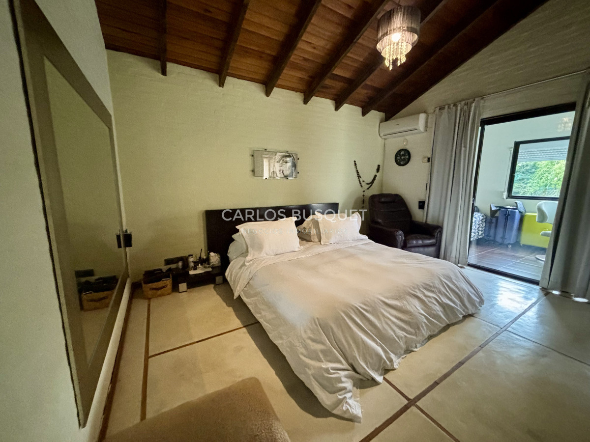 Casa ID.1232 - Casa en venta de 3 dormitorios en Golf, Punta del Este