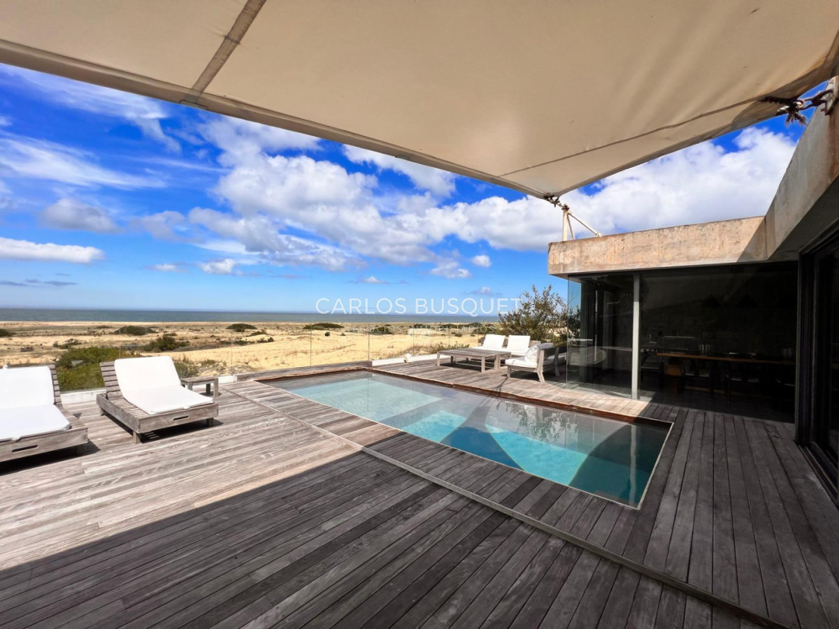 Casa ID.1373 - Espectacular casa en primera linea Manantiales en alquiler temporal