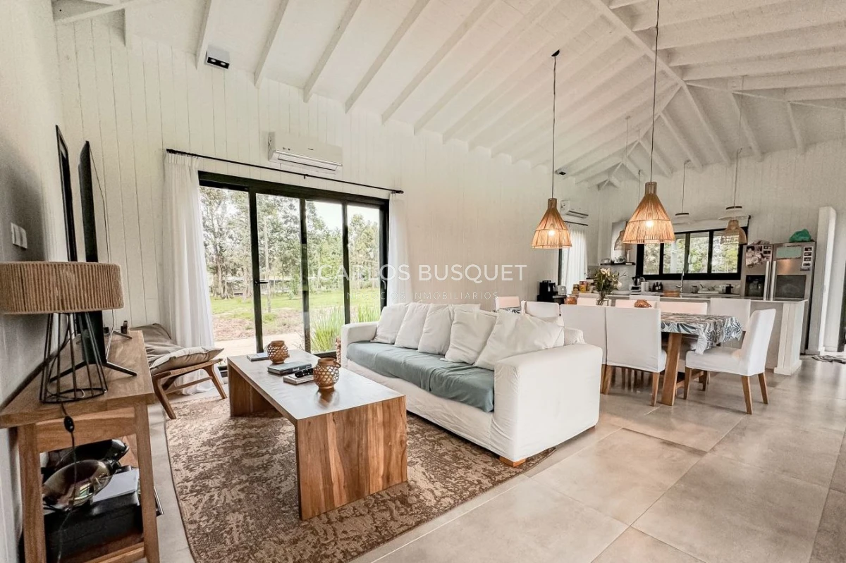 Casa ID.1154 - Casa en venta en Barrio privado Don Miguel, La Barra