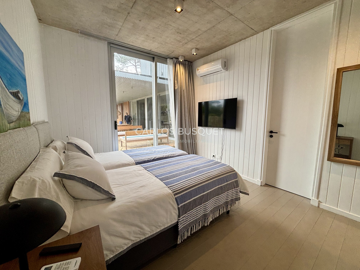 Casa ID.1188 - Casa en venta de 5 dormitorios en Pinar del Faro, Jose Ignacio