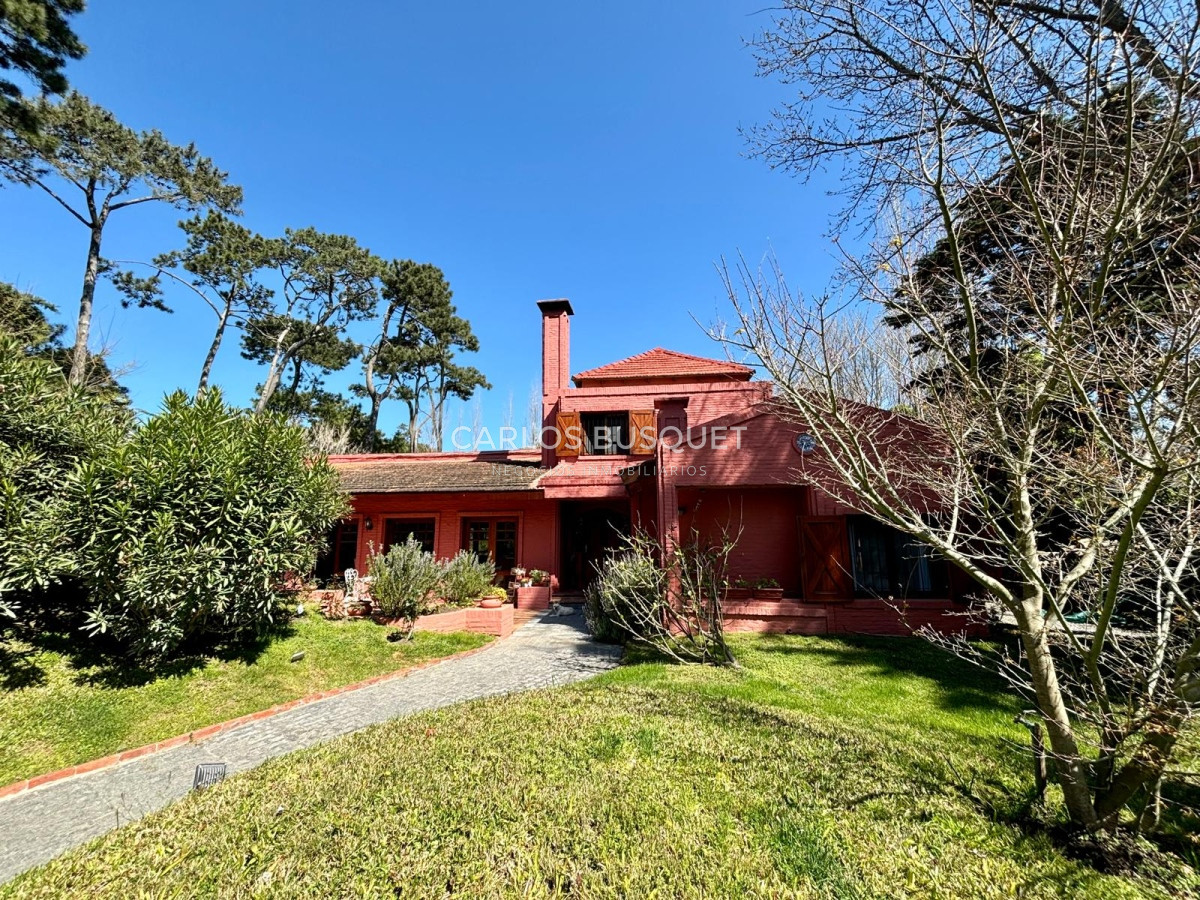 Casa ID.754 - Casa en alquiler temporal, de 4 dormitorios en San Rafael 