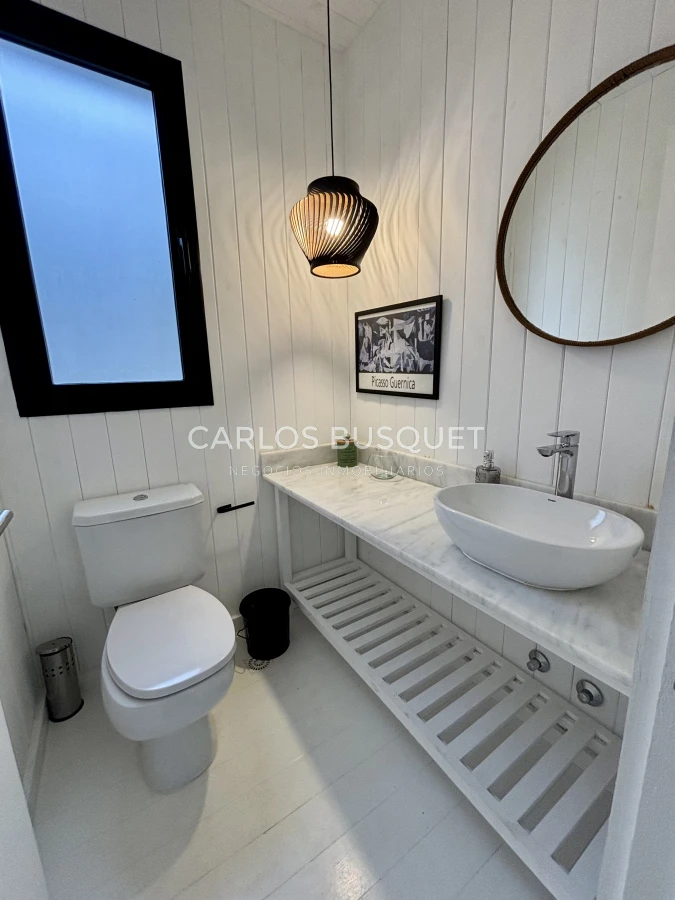 Casa ID.1094 - Casa en venta de 4 dormitorios en la Barra, Barrio Don Miguel 