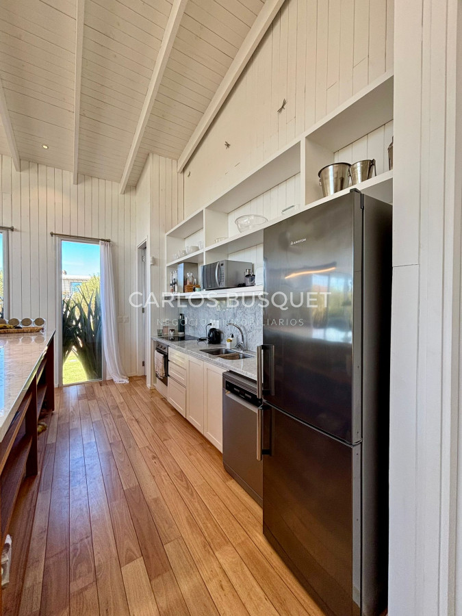 Casa ID.893 - Casa en alquiler temporal en de 4 dormitorios en Club de Mar, Jose Ignacio 