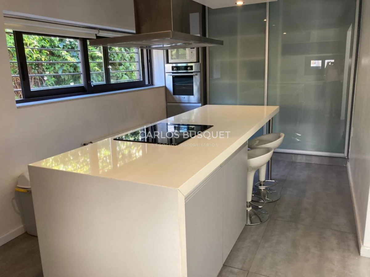 Casa ID.812 - Casa en alquiler temporal de 4 dormitorios en San Rafael