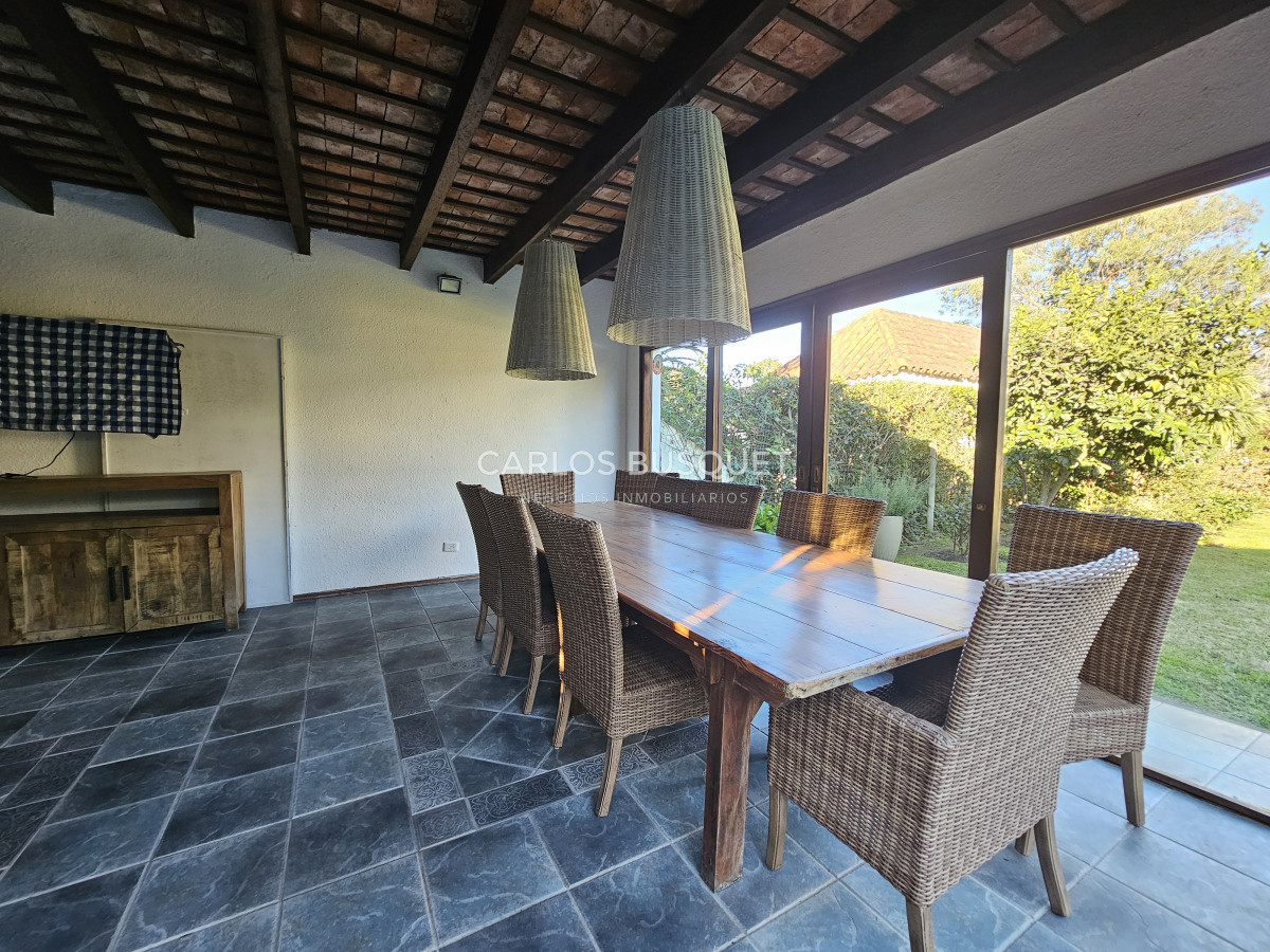 Casa ID.1306 - Espectacular casa en venta en Barrio Lugano Punta Del Este 4 dormitorios