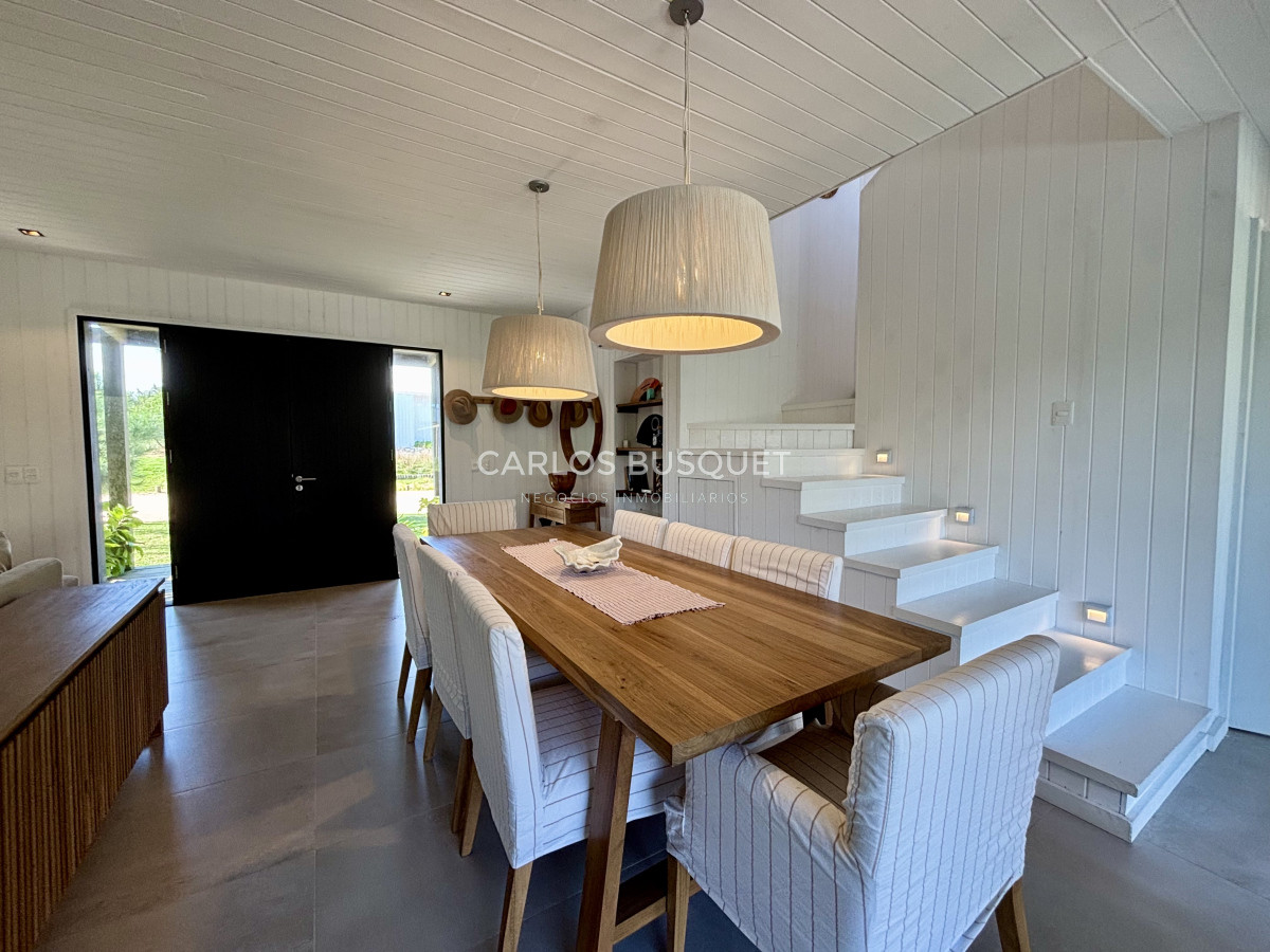 Casa ID.1034 - Casa en venta de 4 dormitorios en Jose Ignacio, barrio cerrado Pinar del Faro