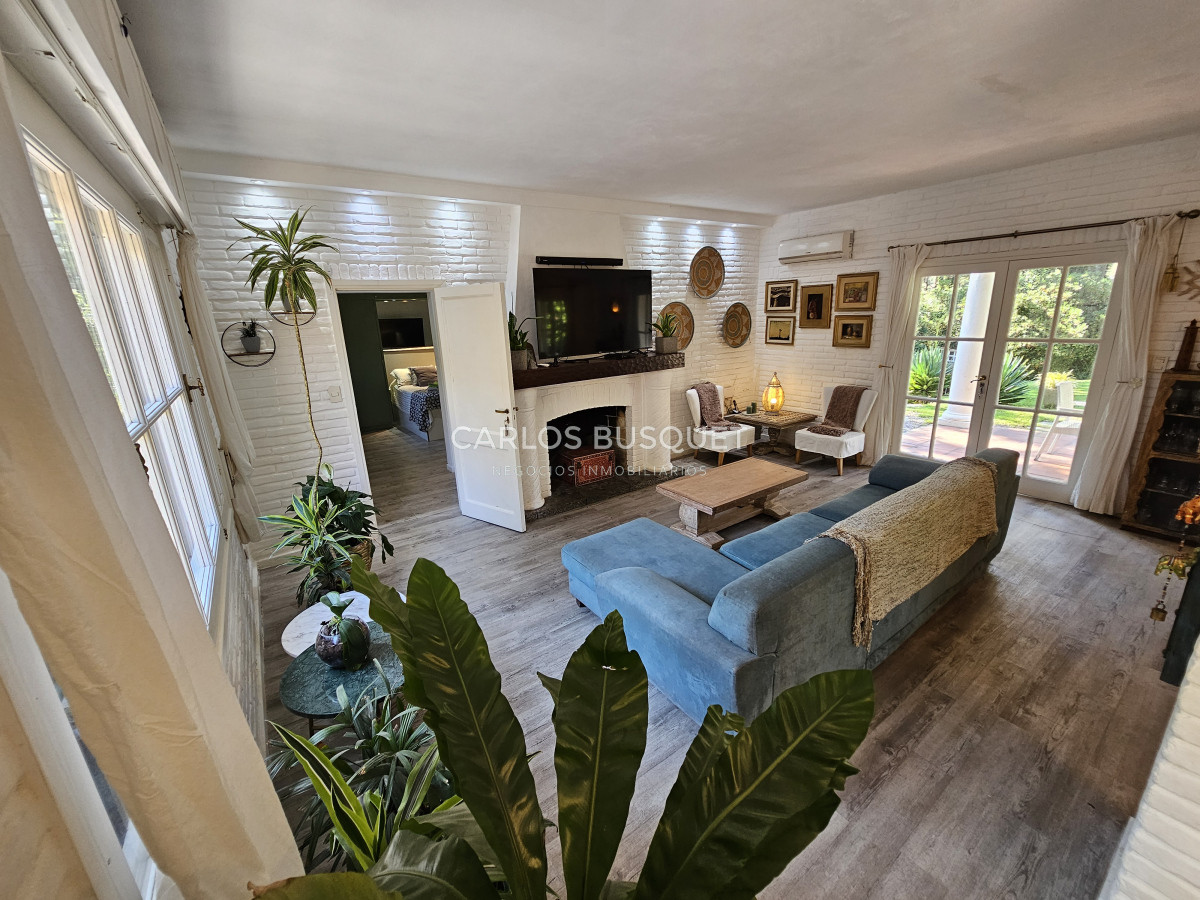 Casa ID.796 - Casa en alquiler de temporada con piscina climatizada en punta del este