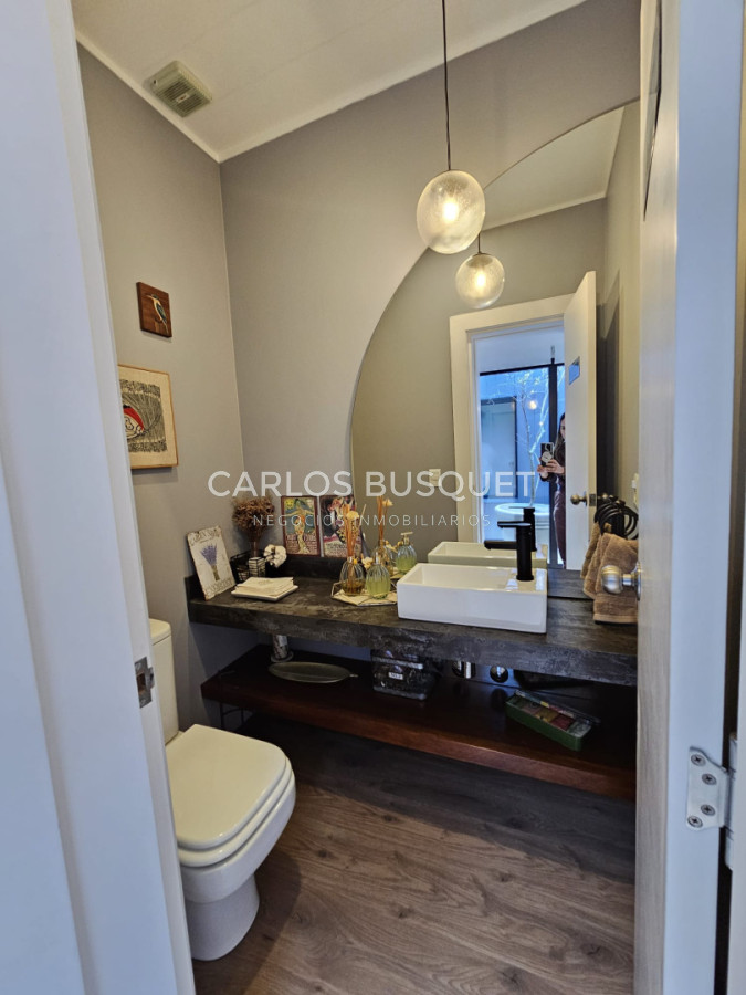 Casa ID.1620 - Venta casa de 4 dormitorios en Pueblo Mío, Manantiales 