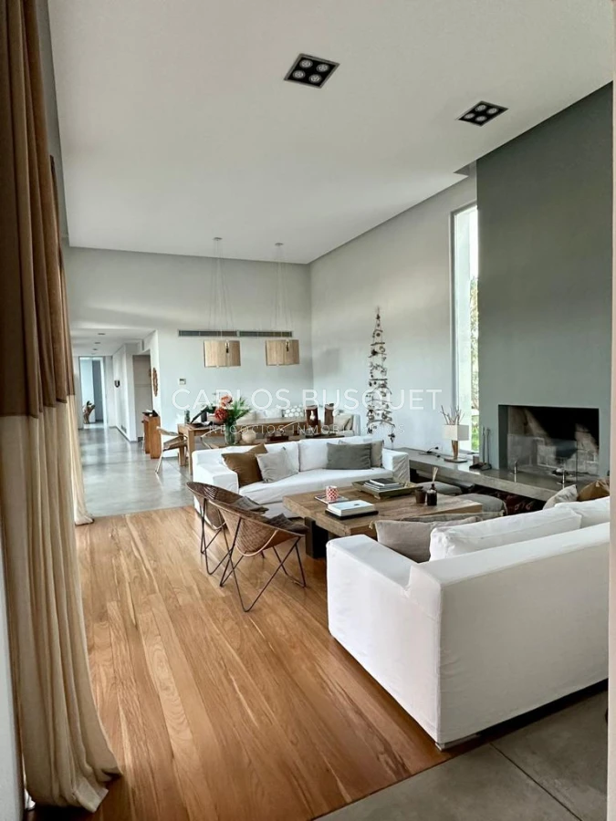 Casa ID.420 - Casa en alquiler, de 4 dormitorios, en Jose Ignacio, Club de Mar! 