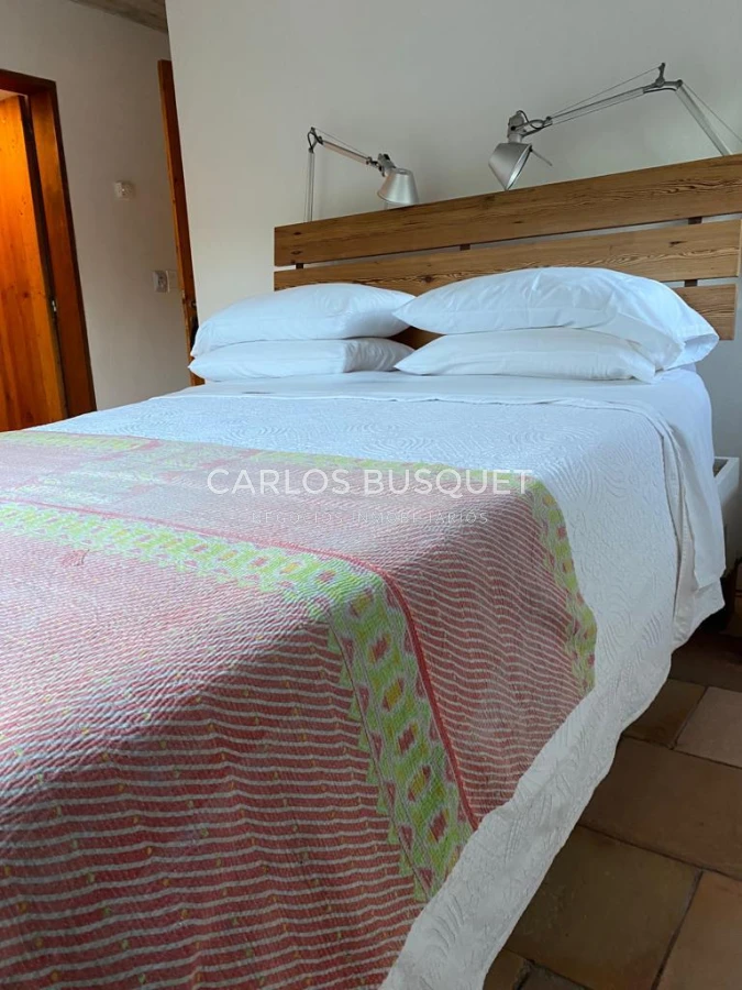 Casa ID.405 - Alquiler temporal de casa de 4 dormitorios en Jose Ignacio, playa brava.