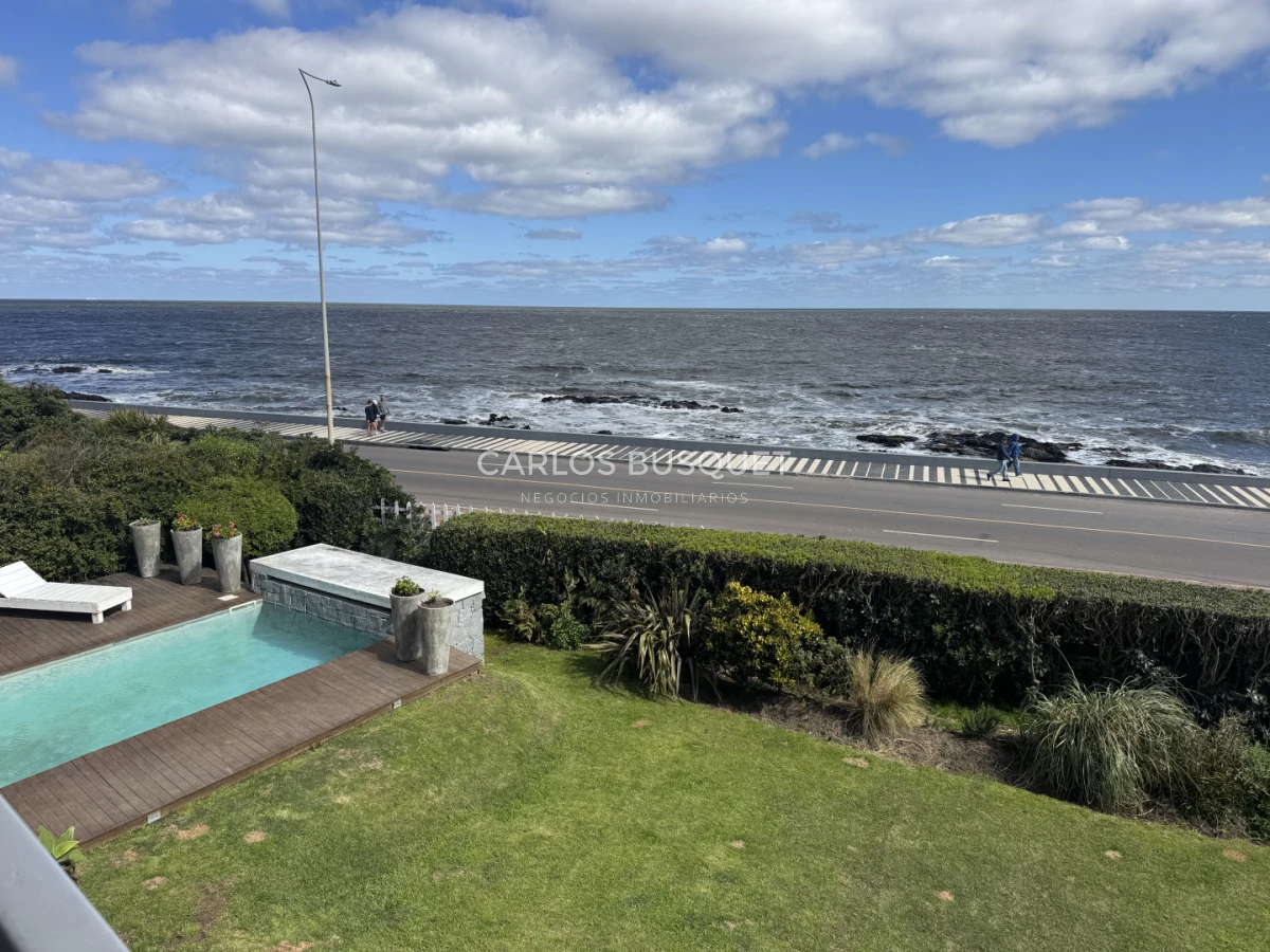 Casa ID.1808 - Casa de 4 dormitorios en venta en Peninsula