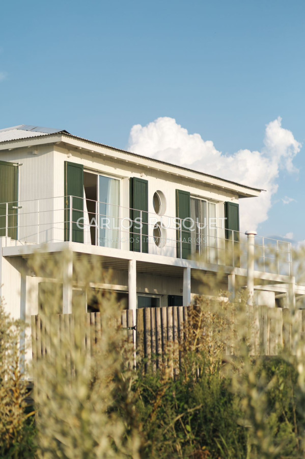Casa ID.1200 - Casa en alquiler temporal, de 3 dormitorios, en Jose Ignacio, Santa Mónica