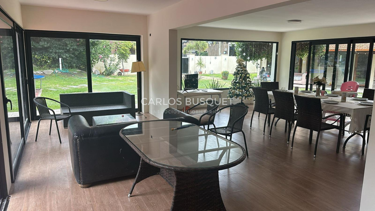 Casa ID.1298 - Casa en alquiler temporal de 9 suites en playa Brava San Rafael 