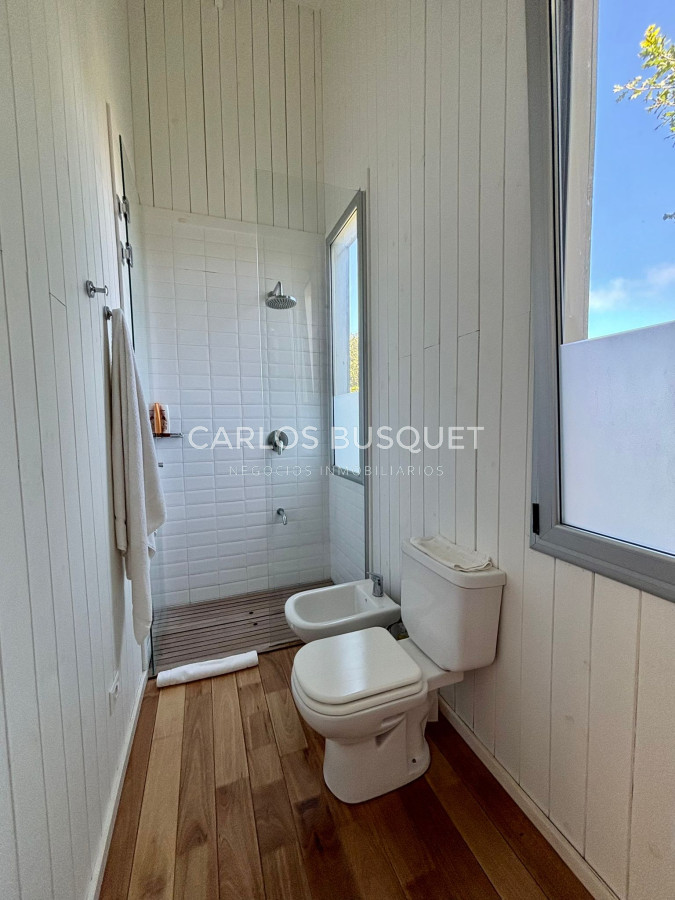 Casa ID.893 - Casa en alquiler temporal en de 4 dormitorios en Club de Mar, Jose Ignacio 
