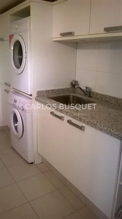 Casa ID.384 - Casa en alquiler temporal, de 6 dormitorios, en Playa  Barava