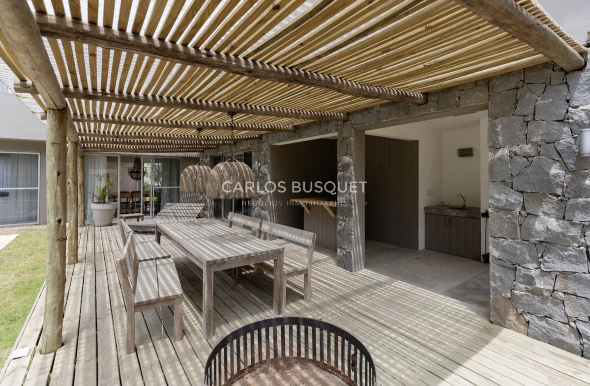 Casa ID.1028 - Casa en venta de 3 dormitorios, en Pinar del Faro, Jose Ignacio