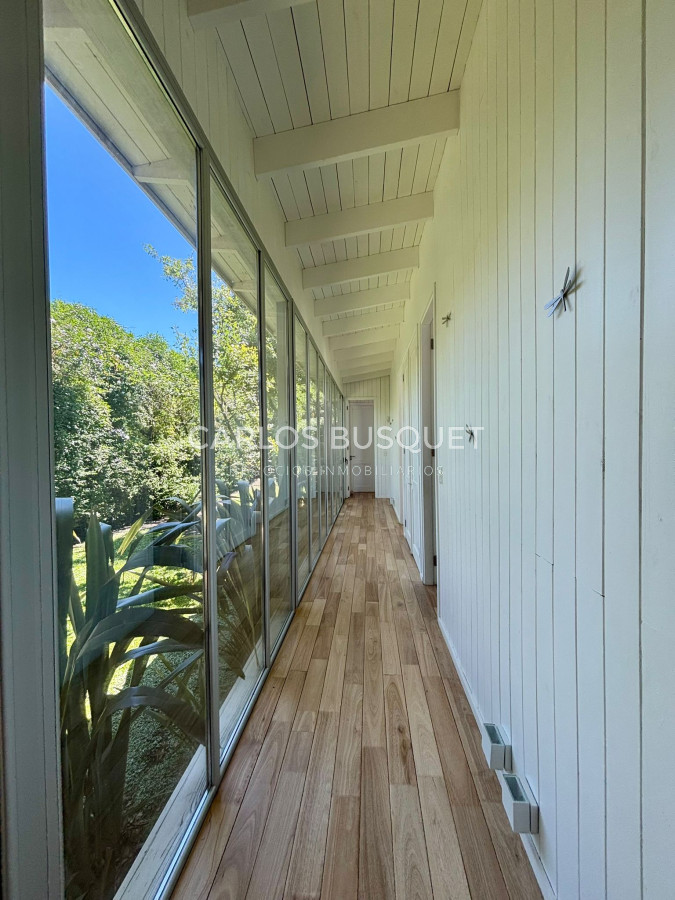 Casa ID.893 - Casa en alquiler temporal en de 4 dormitorios en Club de Mar, Jose Ignacio 