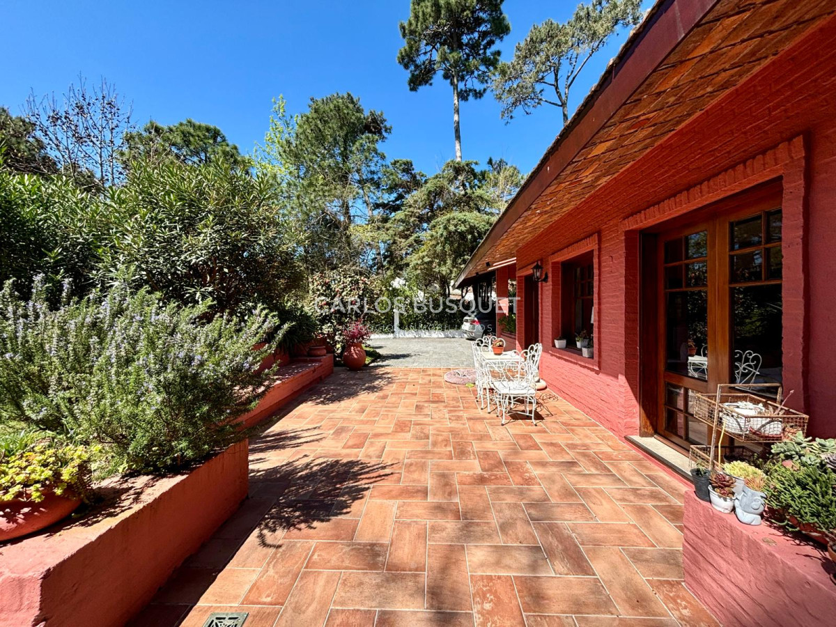 Casa ID.754 - Casa en alquiler temporal, de 4 dormitorios en San Rafael 