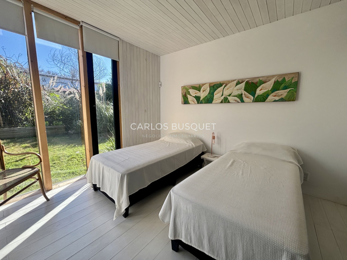 Casa ID.1711 - Venta Casa de 3 dormitorios en Manantiales, en Altos de Puntas Piedras 
