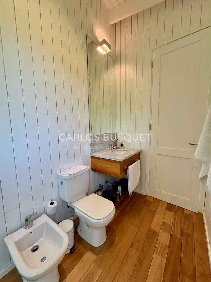 Casa ID.893 - Casa en alquiler temporal en de 4 dormitorios en Club de Mar, Jose Ignacio 