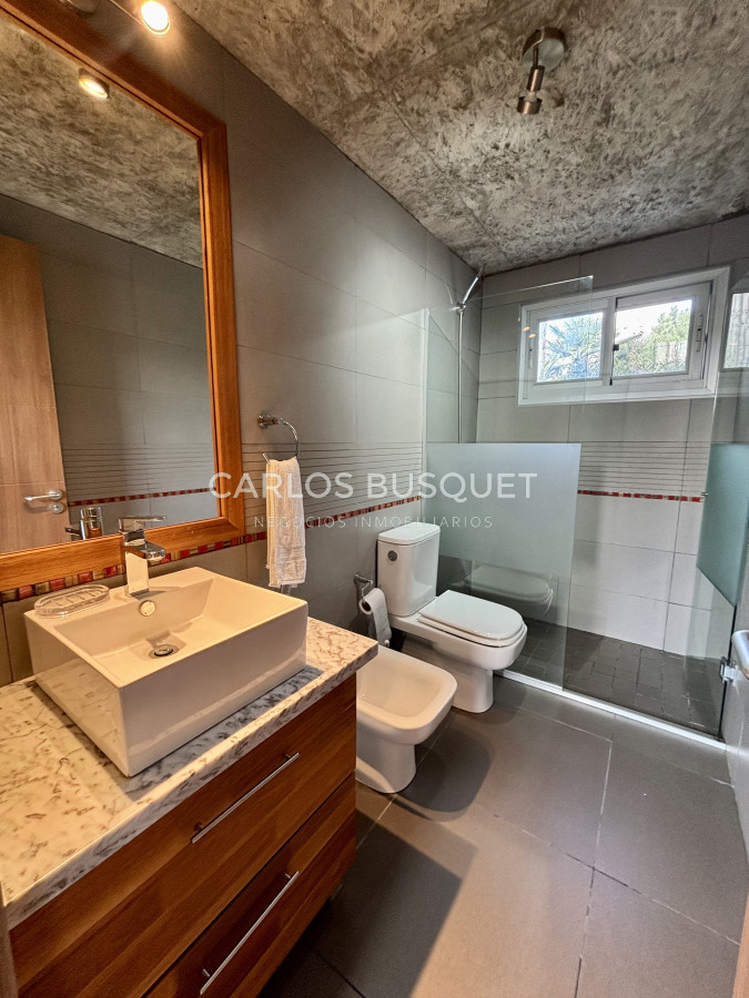 Casa ID.994 - Casa en venta de 4 dormitorios, en La Residence, Punta del Este