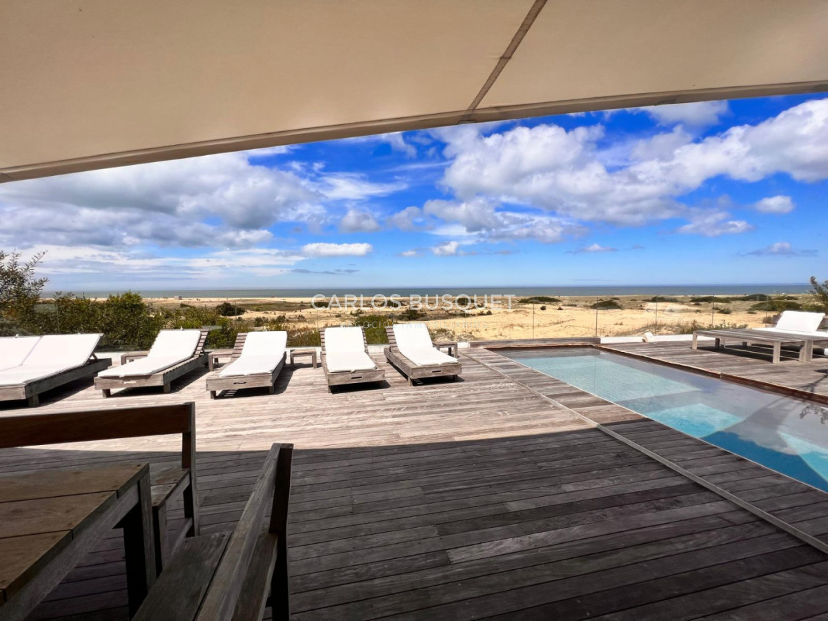 Casa ID.1373 - Espectacular casa en primera linea Manantiales en alquiler temporal