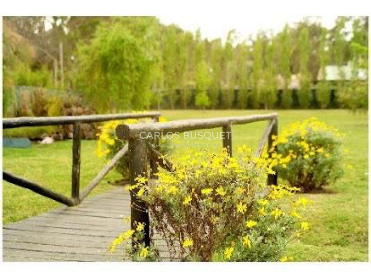 Casa ID.1317 - Espectacular casa estilo chacra en la barra en alquiler temporal 5 dormitorios