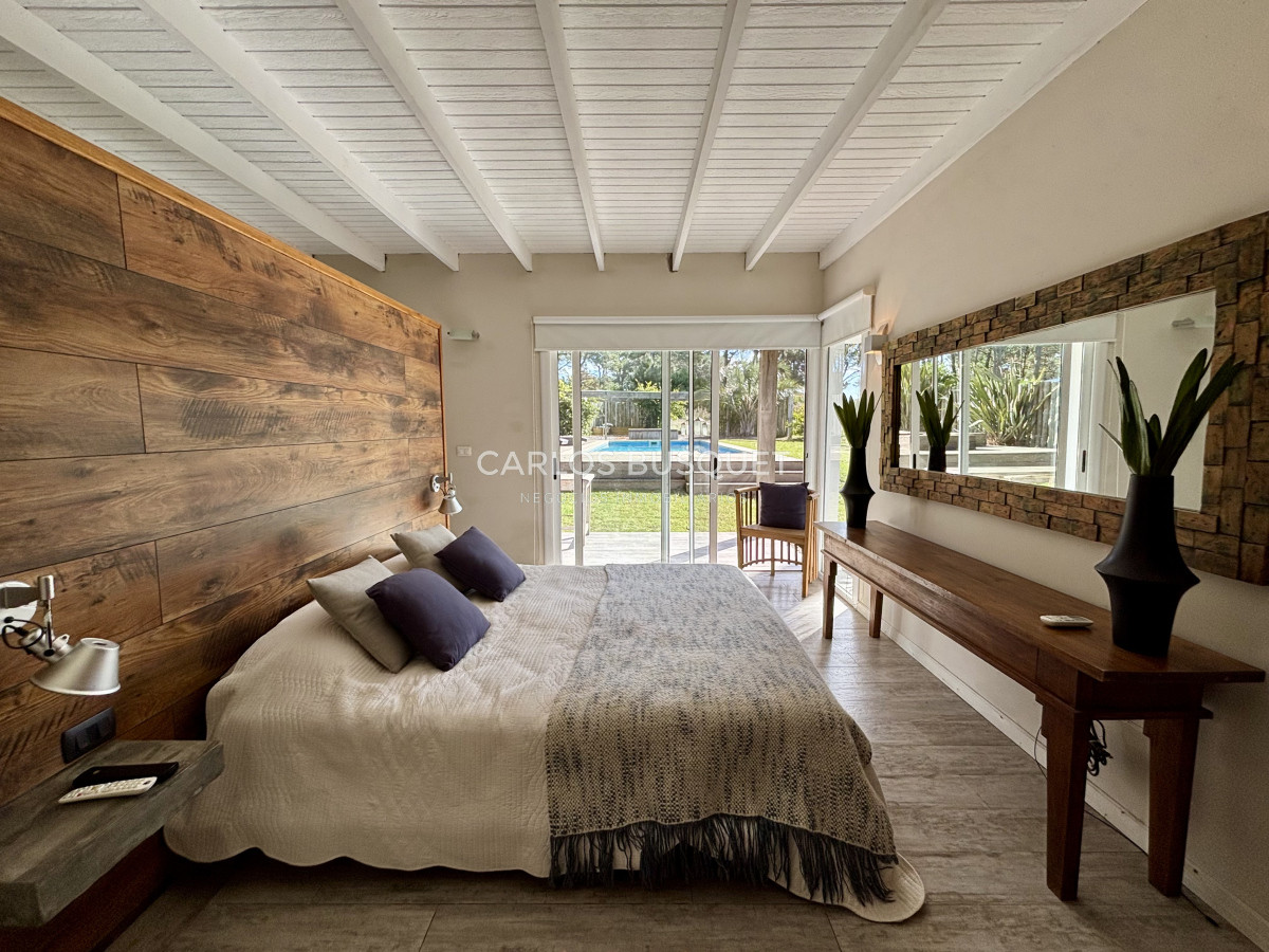 Casa ID.1033 - Casa en venta de 6 dormitorios en Jose Ignacio, Pinar del Faro