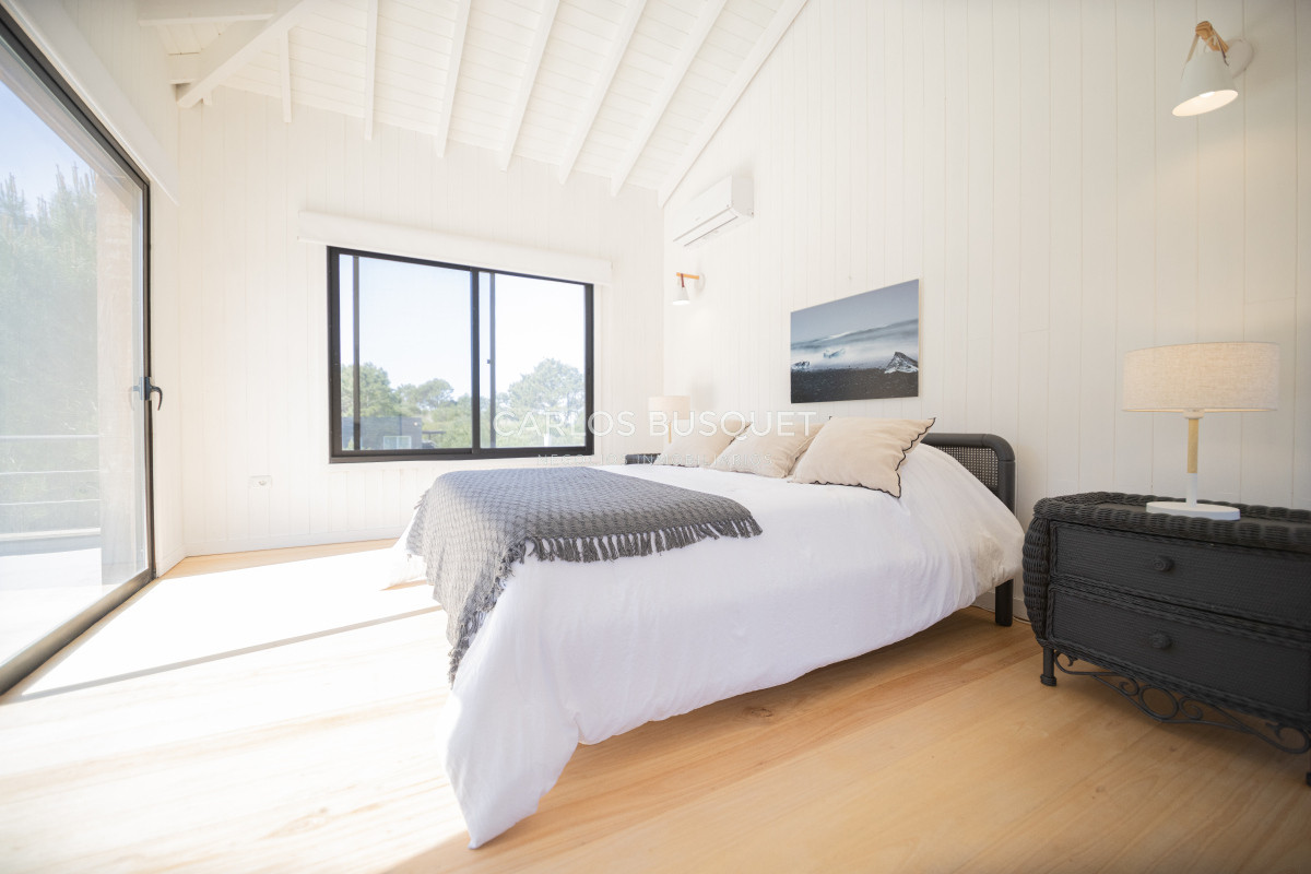 Casa ID.323 - Casa en venta de 4 dormitorios, en Jose Ignacio, Barrio Laguna Escondida