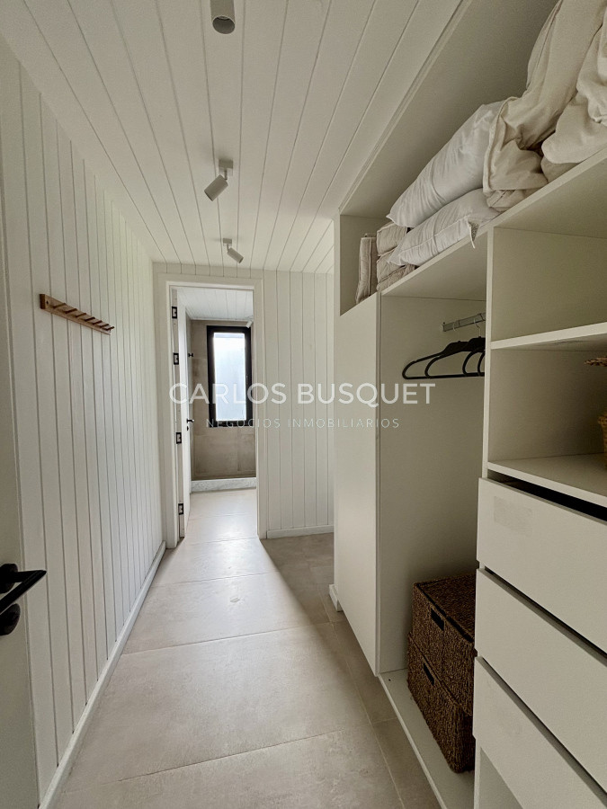Casa ID.1035 - Casa a estrenar de 5 dormitorios en Jose Ignacio, Pinar del Faro