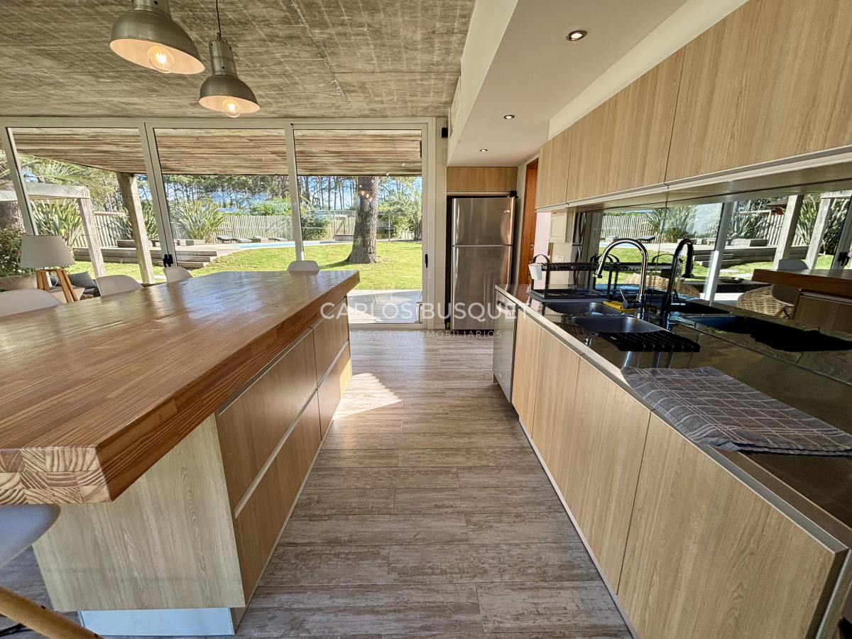 Casa ID.1033 - Casa en venta de 6 dormitorios en Jose Ignacio, Pinar del Faro