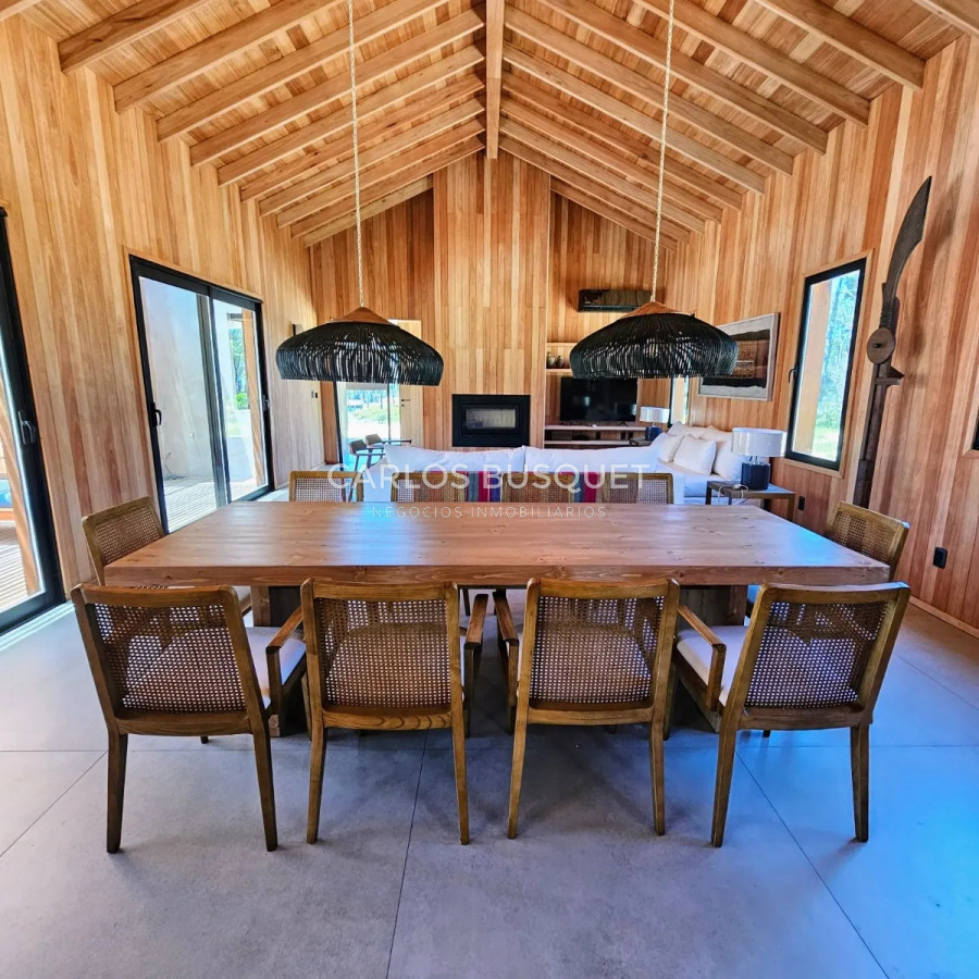 Casa ID.1173 - Venta casa de 3 dormitorios en La Barra, barrio privado Reserva Montoya