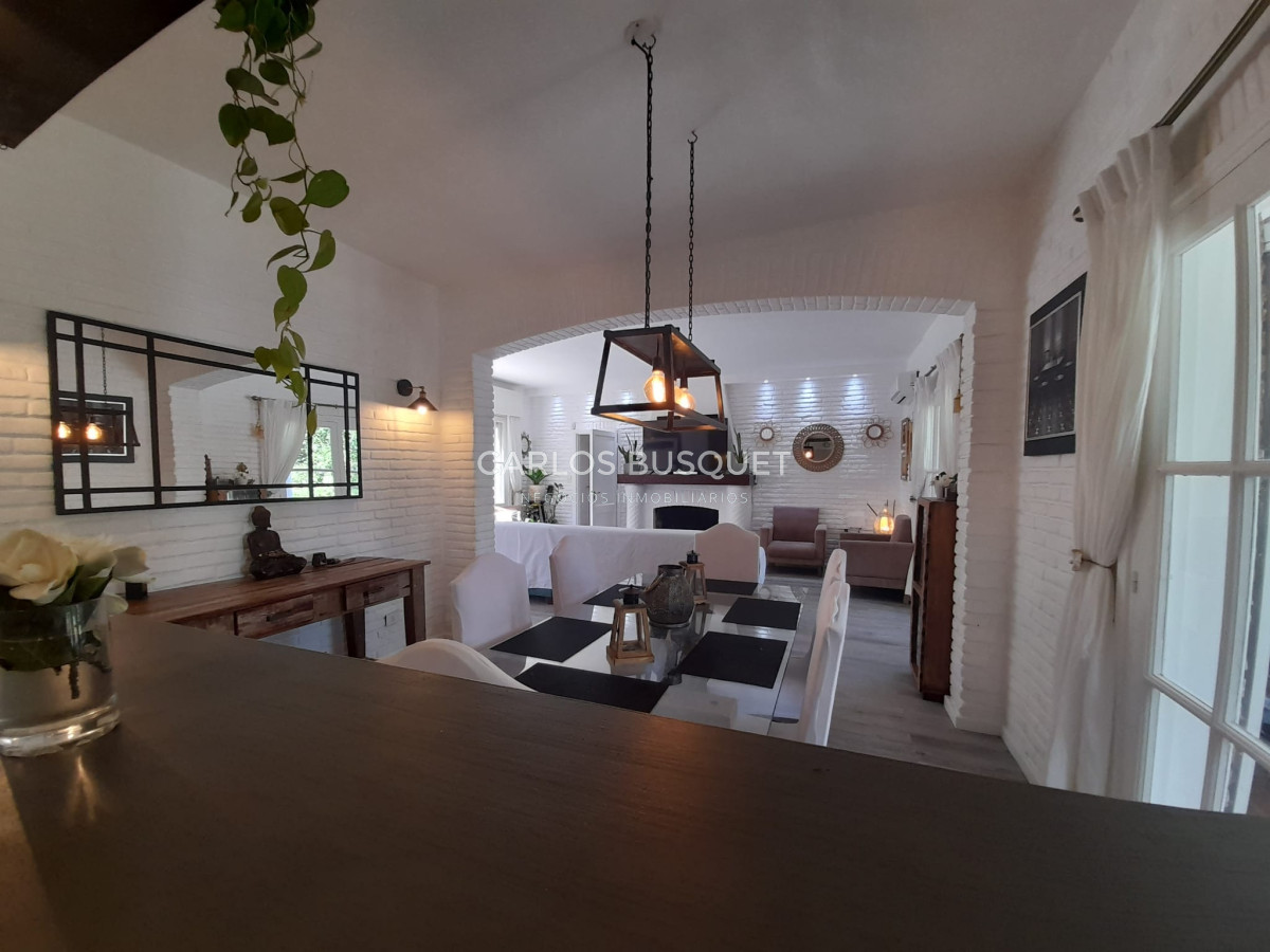 Casa ID.796 - Casa en alquiler de temporada con piscina climatizada en punta del este