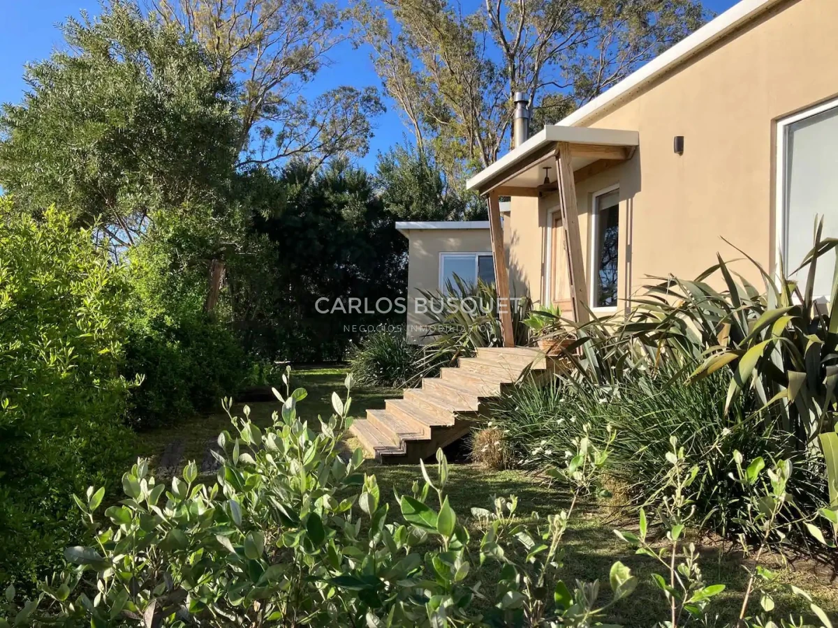 Casa ID.422 - Casa en alquiler en La Barra - zona el Tesoro 