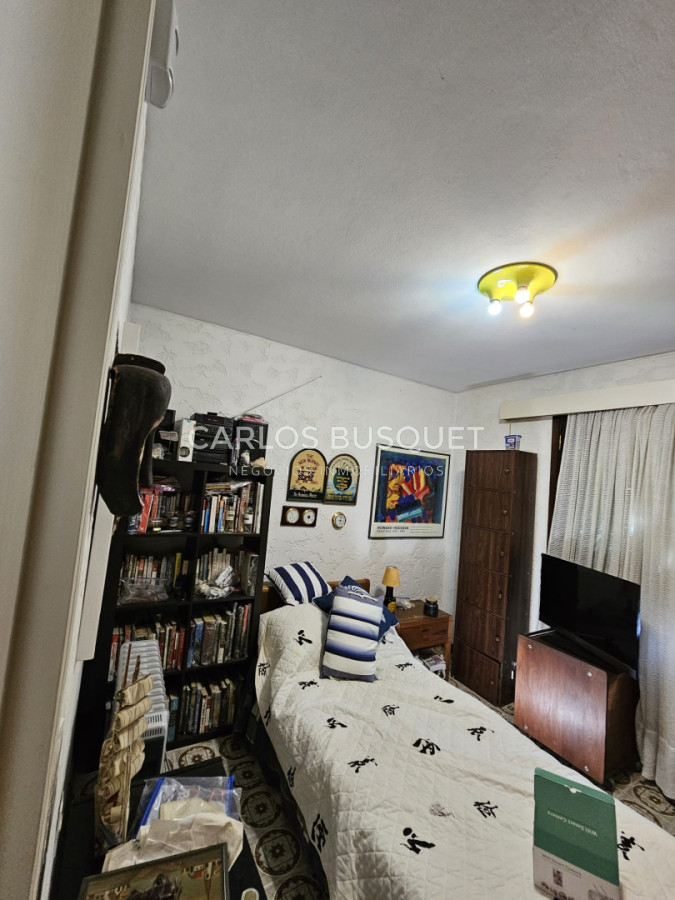 Casa ID.1512 - Casa en venta en barrio Lugano