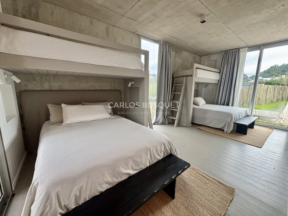 Casa ID.1188 - Casa en venta de 5 dormitorios en Pinar del Faro, Jose Ignacio
