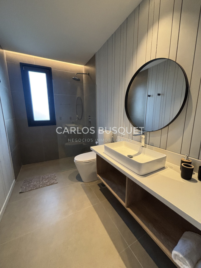 Casa ID.1645 - Venta casa de 4 dormitorios en Puerto Quetzal, La Barra