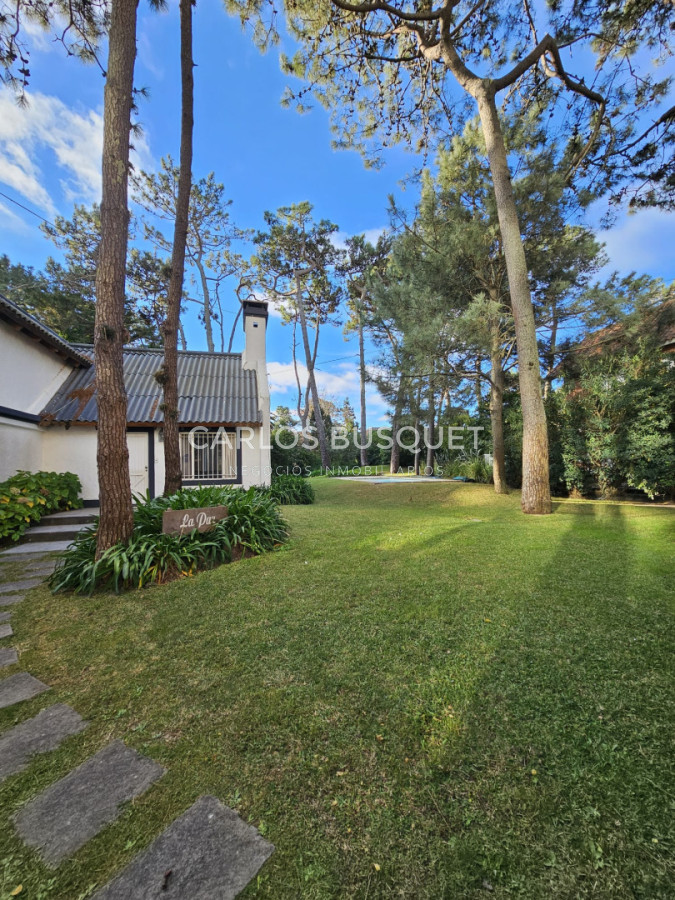 Casa ID.1696 - Venta casa de 3 dormitorios en Aidy Grill Punta Del Este