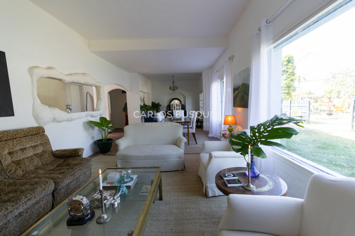 Casa ID.1437 - Casa en alquiler temporal de 5 dormitorios en suite, en La Barra