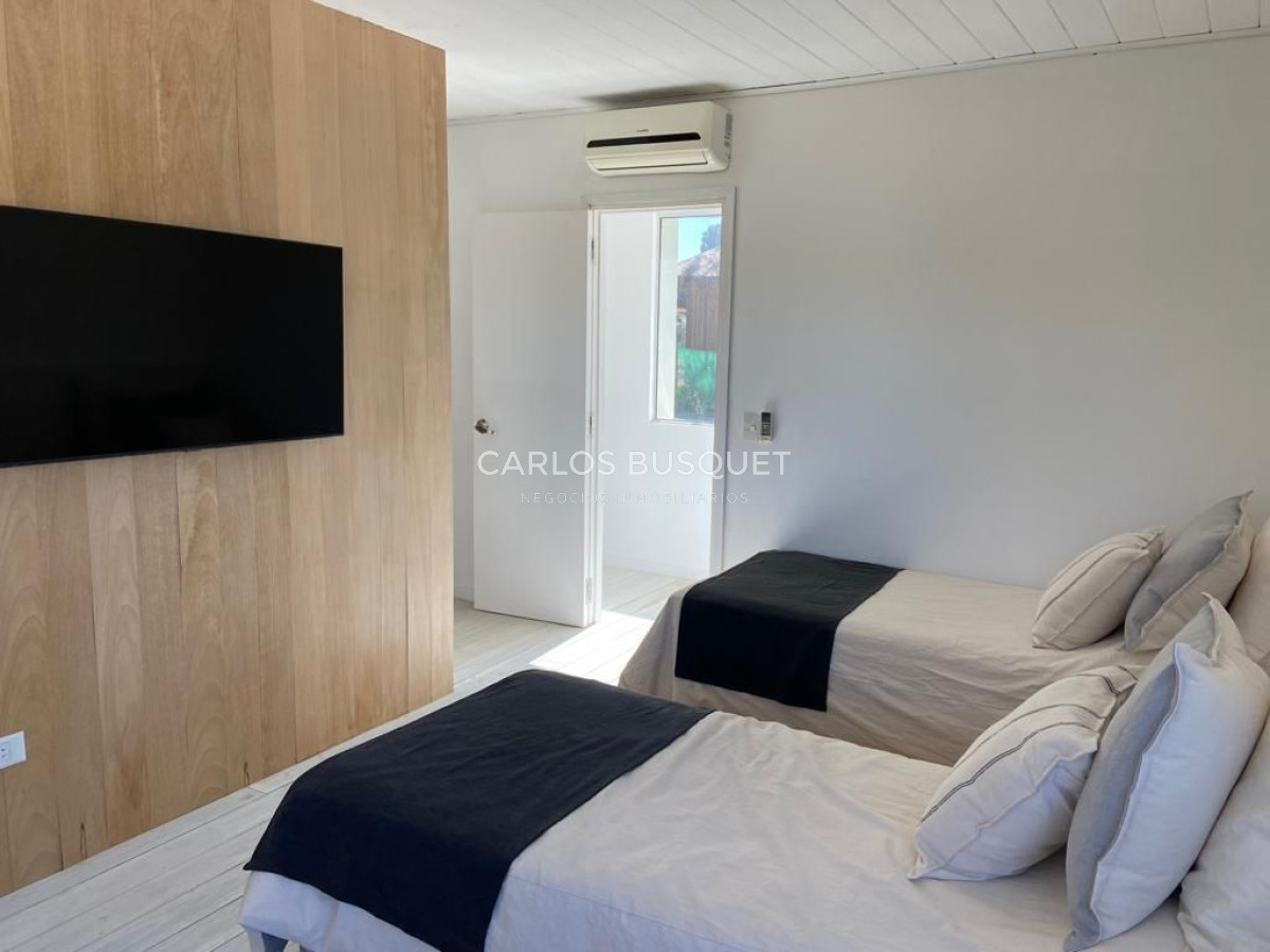 Casa ID.1028 - Casa en venta de 3 dormitorios, en Pinar del Faro, Jose Ignacio