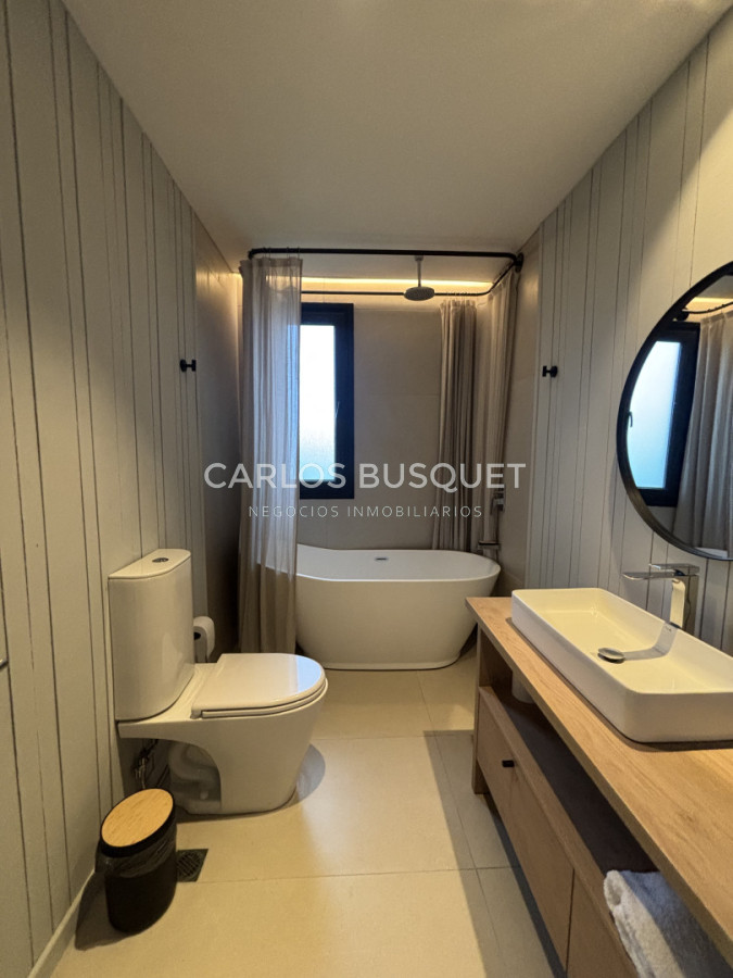 Casa ID.1645 - Venta casa de 4 dormitorios en Puerto Quetzal, La Barra