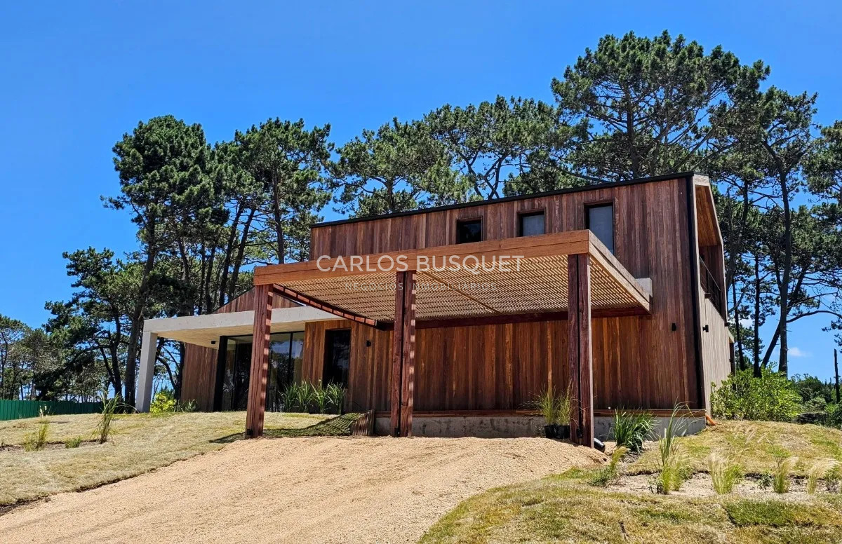 Casa ID.1173 - Venta casa de 3 dormitorios en La Barra, barrio privado Reserva Montoya