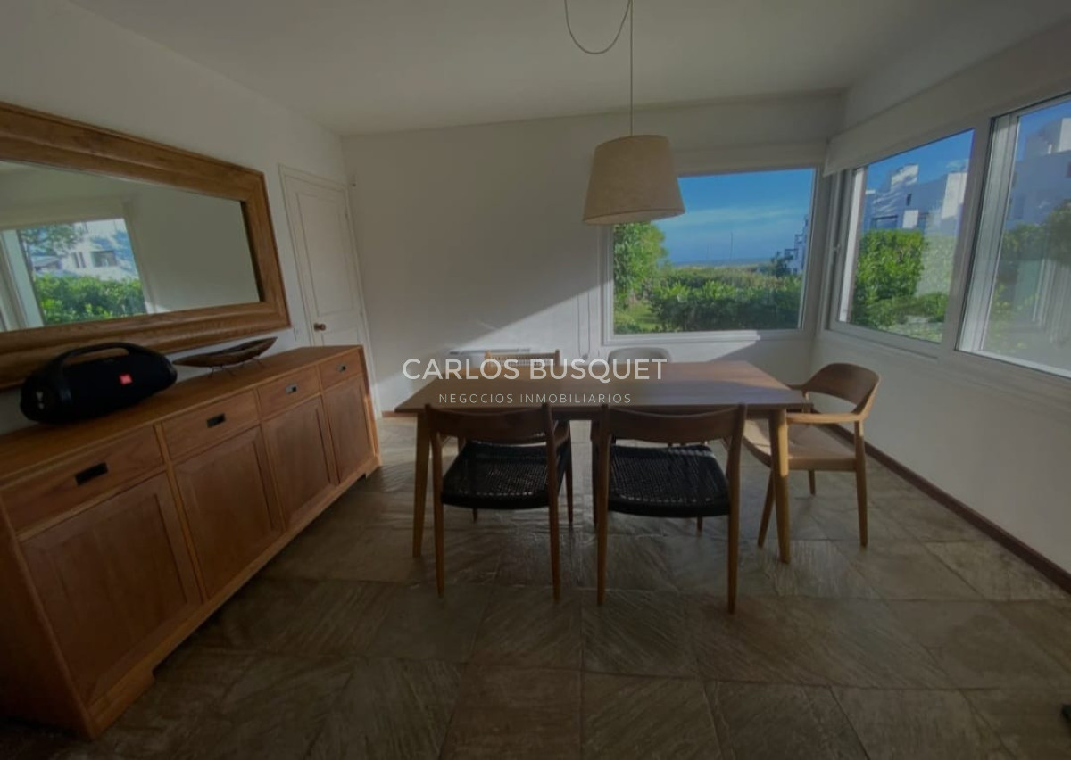Casa ID.1760 - Casa en alquiler temporal de 4 dormitorios en playa brava 